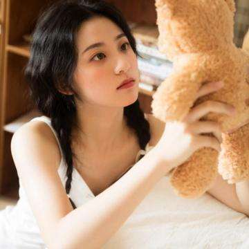 鼠影随行游戏
